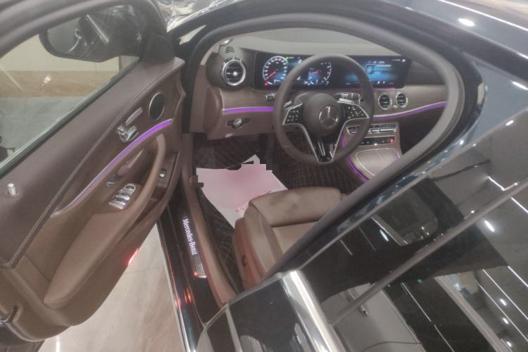 Used Mercedes-Benz E-Class 2023 Facelift E 260 L
