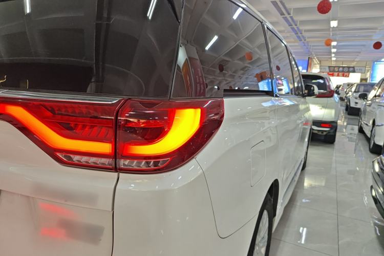 Used GAC Trumpchi M8 2020 Flagship Model 390T Deluxe Edition
