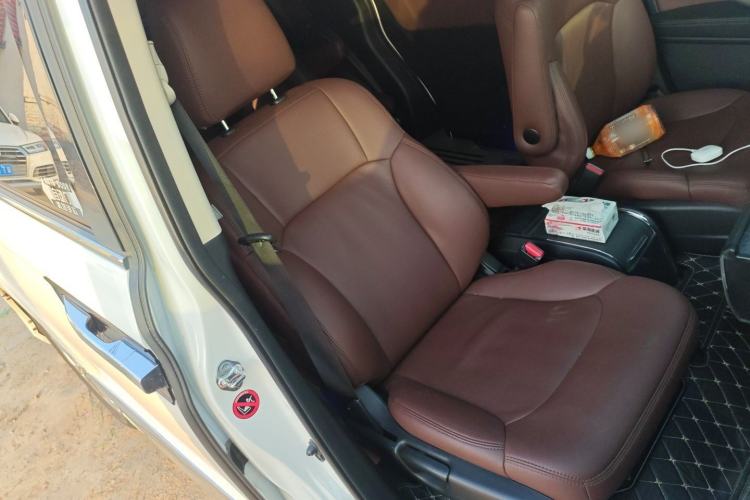 Used Honda Elysion 2016 2.4L Comfort Edition
