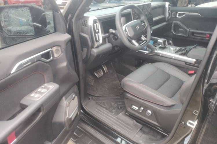 Used JETOUR Traveler 2023 2.0T All-Wheel Drive CrossPRO+