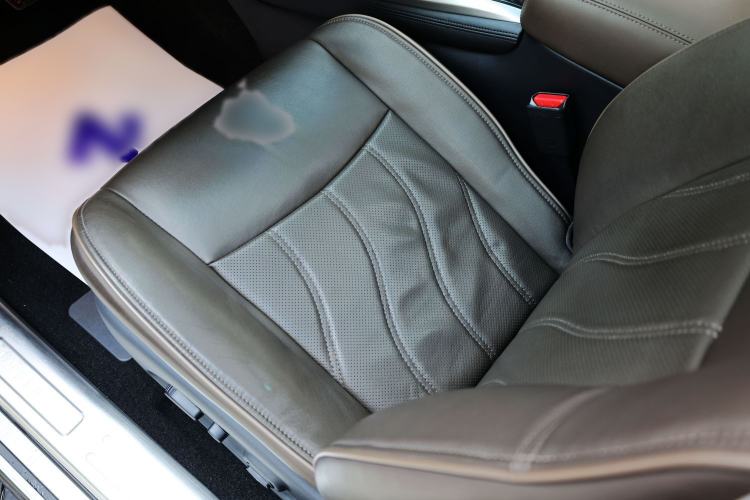 Used Infiniti QX60 2014 2.5 S/C Hybrid All-Wheel-Drive Versatile Edition