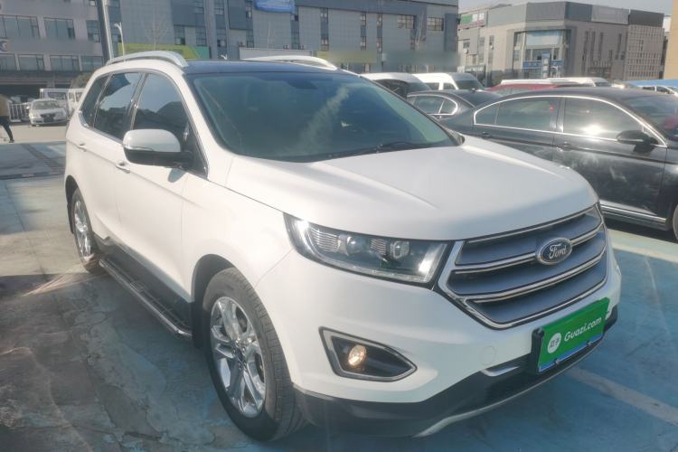 Used Ford Edge 2017 EcoBoost 245 Two-Wheel-Drive Sporty 7-Seater
