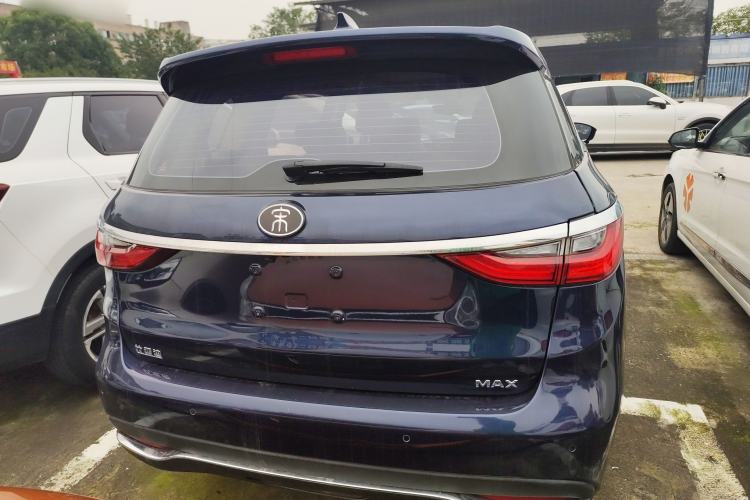Used BYD Song MAX 2019 1.5T Automatic Smart Connect ZhiLian RuiDong Model 7 Seats China V Emission Standard
