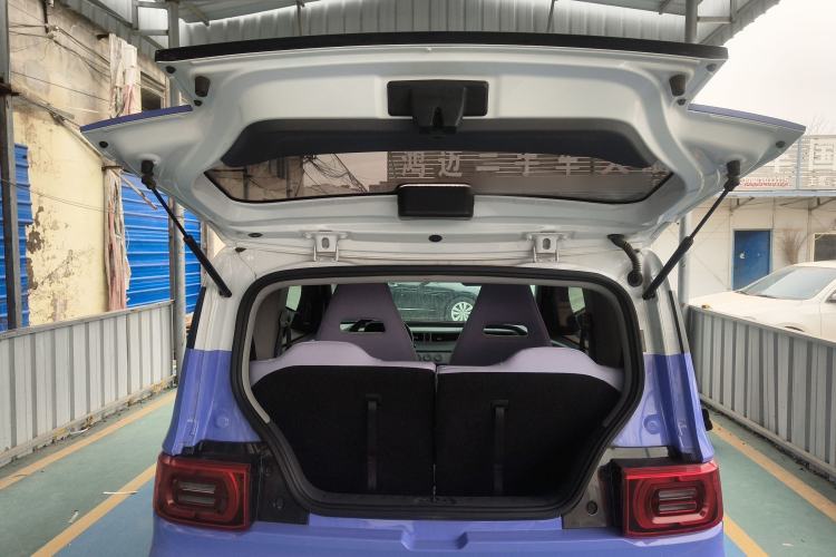 Used Wuling Hongguang MINIEV 2022 Macaron Colorful Edition Lithium-Ion Battery
