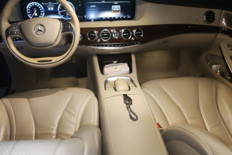 Used Mercedes-Benz S-Class 2014 S 400 L Luxury Model

