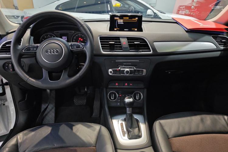 Used Audi Q3 2017 35 TFSI Fashion Model
