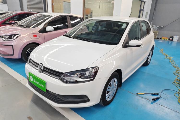 Used Volkswagen Polo 2016 1.4L Manual Fashion Model