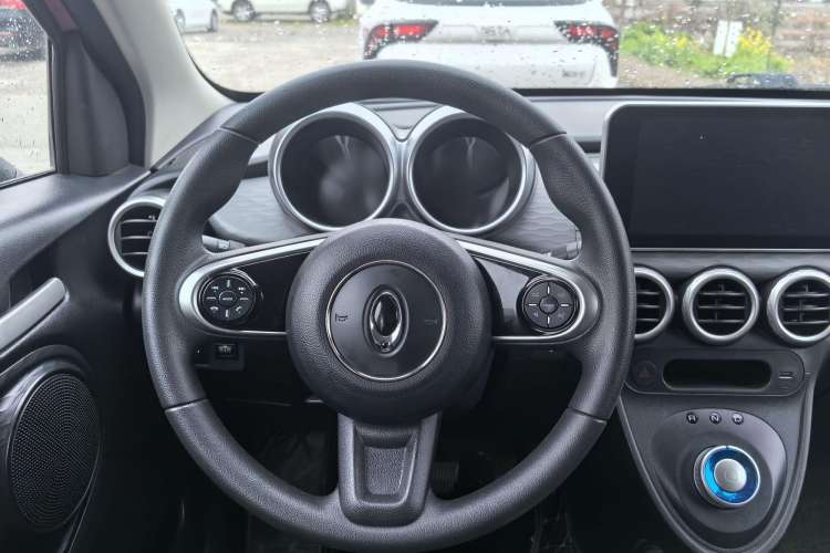 Used ORA Black Cat 2021 351 km Luxury Version
