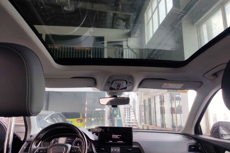 Used Audi Q5L 2021 40 TFSI Fashionable and Elegant Model