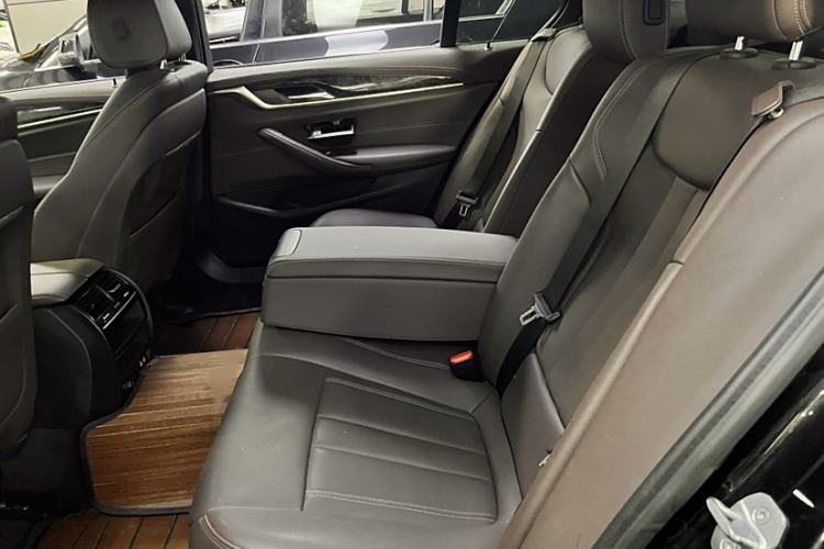 Used BMW 5 Series 2020 525Li M Sport Package
