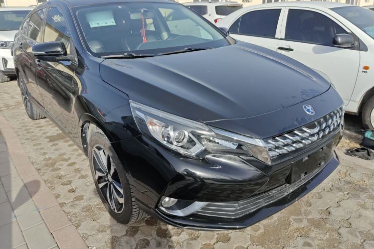Used Venucia T90 2017 2.0L Manual ChenShang Edition
