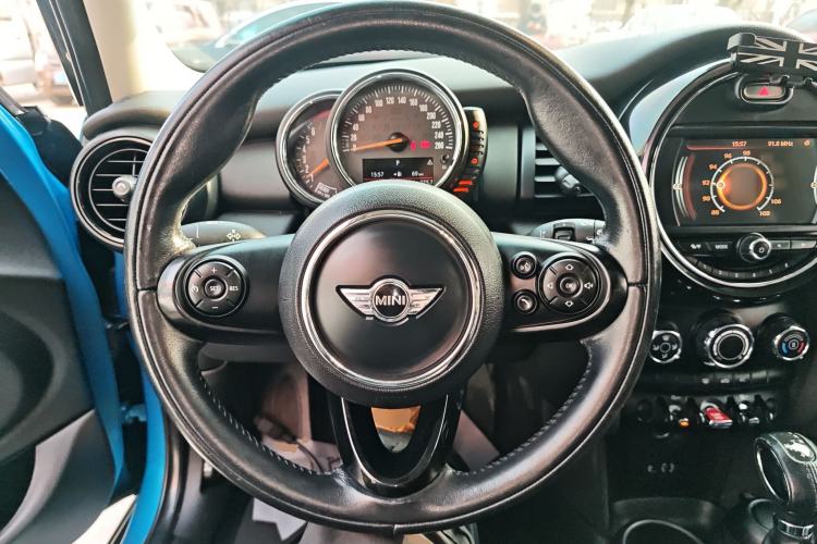 Used  MINI 2015 1.2T ONE Five-Door Edition