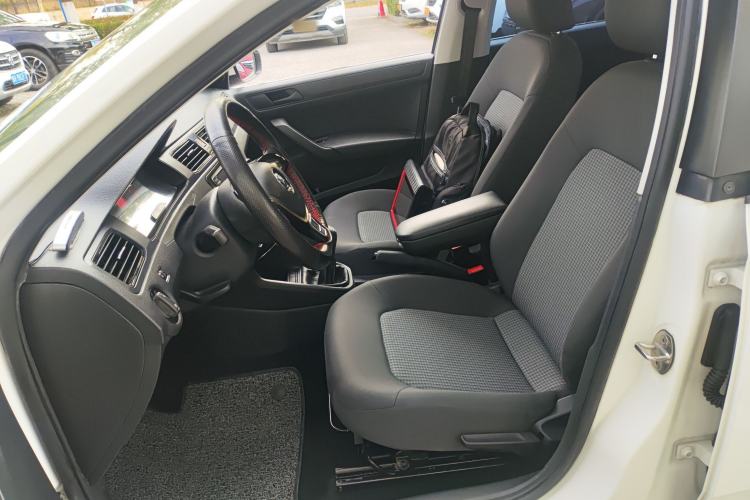 Used Volkswagen Santana 2019 1.5L Manual Fashion Edition China VI Standard
