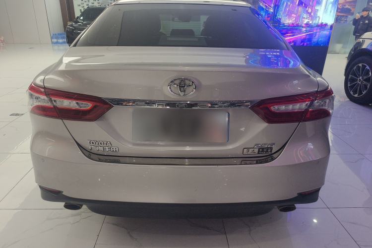 Used Toyota Camry 2018 2.5G Luxury Edition
