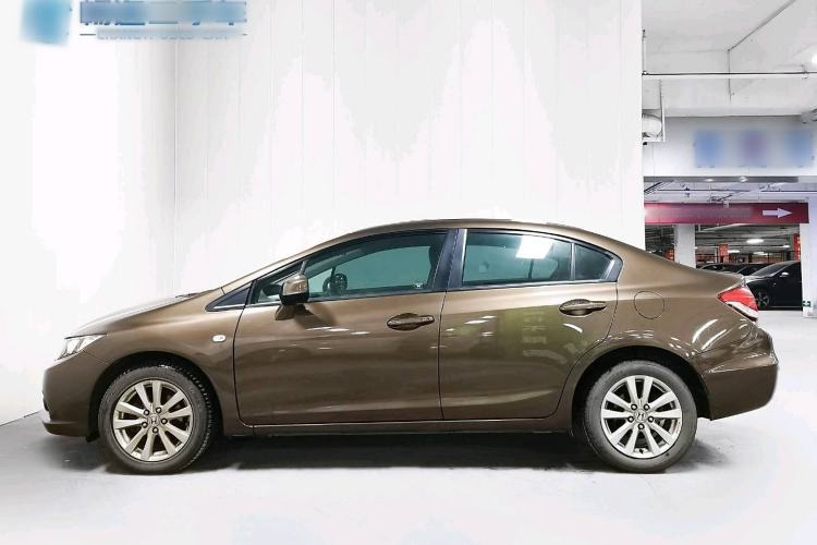 Used Honda Civic 2014 1.8L automatic comfort version
