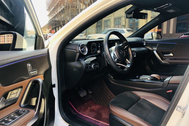 Used Mercedes-Benz A-Class 2020 Restyled A 200 L Sport Sedan Fashion Version