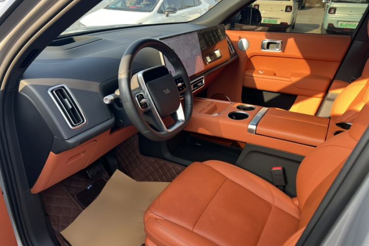 Used Li Auto L8 2023 Pro Model
