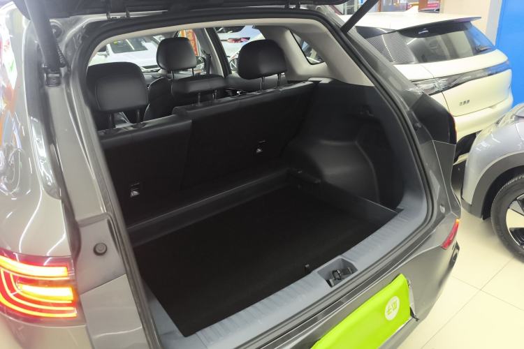 Used  E5 2024 530km Starship Edition
