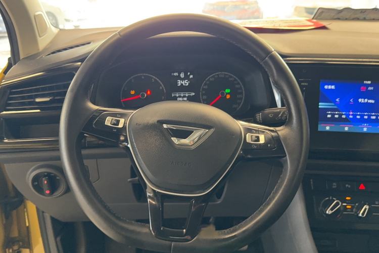 Used Jetta VS5 2019 280TSI Automatic Enjoyment Model
