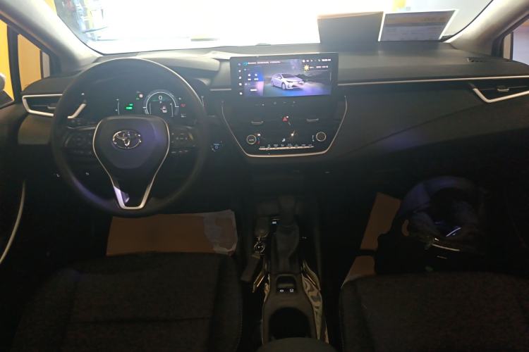 Used Toyota Corolla 2023 1.8L Smart Electric Hybrid Dual-Motor Elite Edition
