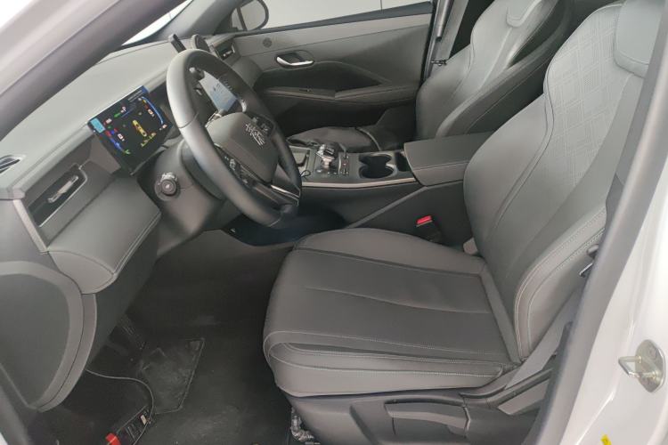 Used BYD Qin PLUS 2025 DM-i Smart Drive 55KM Leading Model