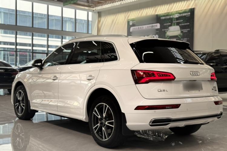 Used Audi Q5L 2020 Updated 40 TFSI Prestige Fashion Edition
