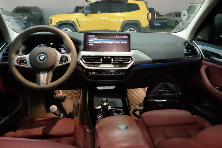 Used BMW iX3 2022 Leading Type
