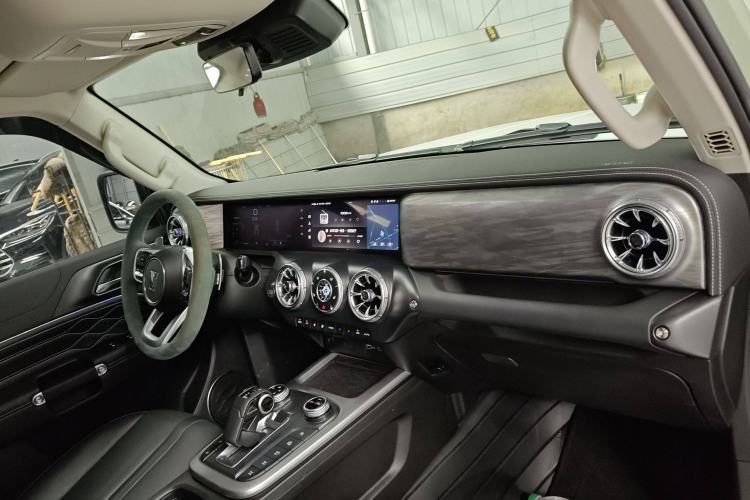 Used Tank 300 2023 2.0T Iron Rider 02
