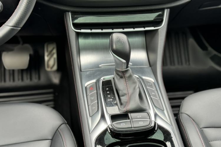 Used MG HS 2018 30T Automatic Two-Wheel Drive Trophy Edition—High-Octane V-Model