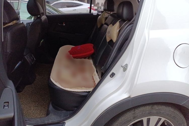 Used Kia Sportage R 2015 2.0L Automatic Two-Wheel Drive DLX Model