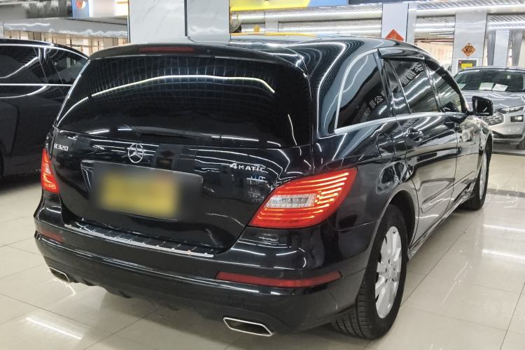 Used Mercedes-Benz R-Class 2017 R 320 4MATIC Business Edition Prestige Model