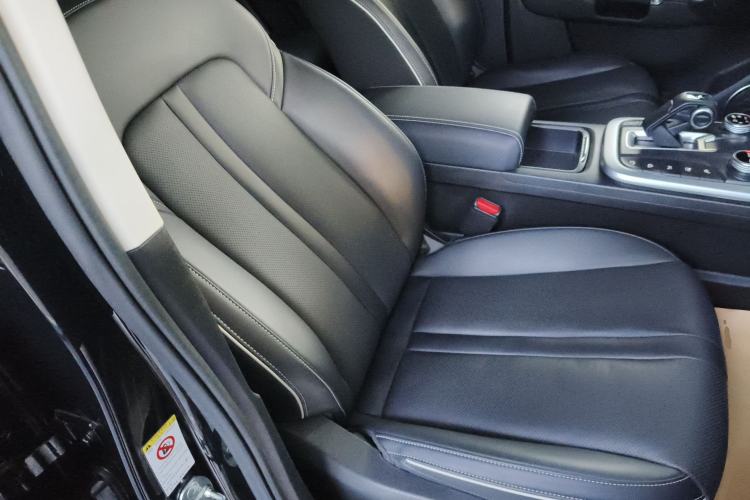 Used Tank 300 2021 City Edition 2.0T—Truly Stylish
