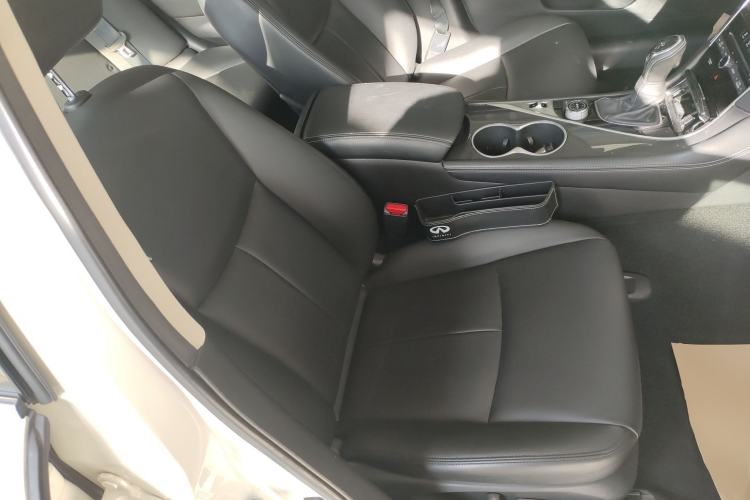 Used Infiniti Q50L 2018 2.0T Comfort Edition China VI Standard