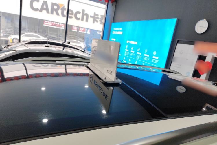 Used Volkswagen Tiguan L 2024 Outstanding Model 300TSI Automatic Two-Wheel Drive Longteng Edition
