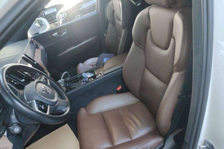 Used Volvo XC60 2021 T5 4x4 Smart Luxury Edition
