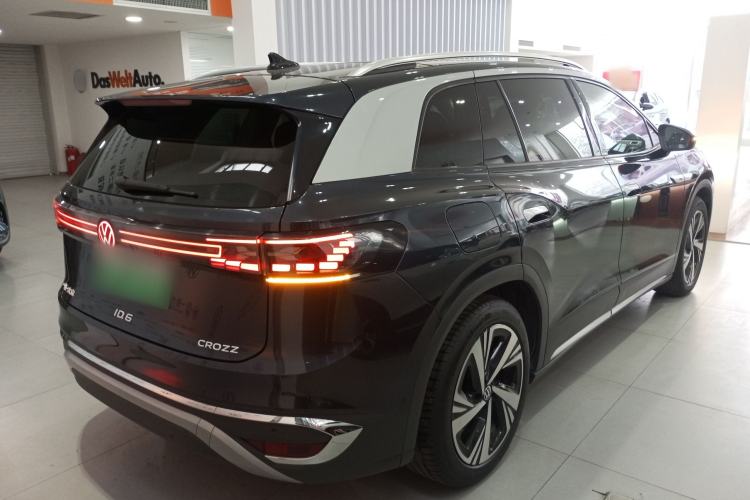 Used Volkswagen ID.6 CROZZ 2022 Long-Range PRO Edition