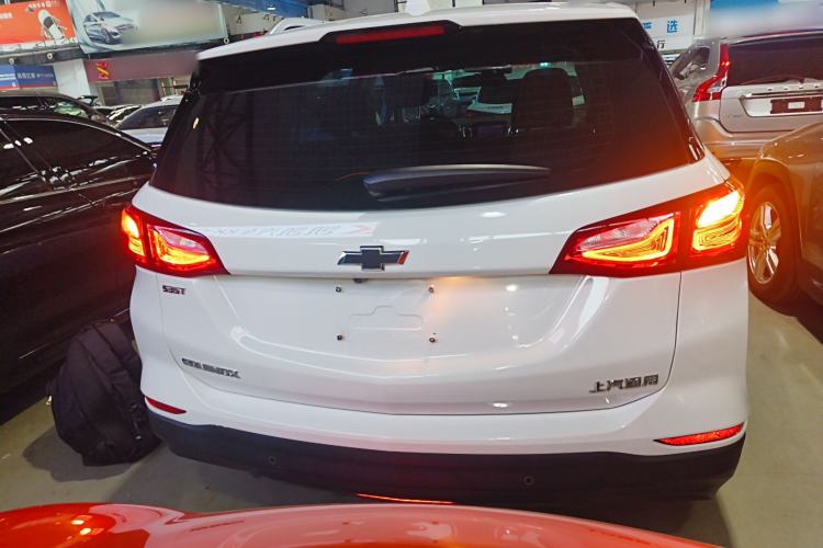 Used Chevrolet Equinox 2019 535T Automatic YuJie Edition China VI
