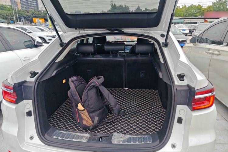 Used Changan CS85 COUPE 2021 1.5T DCT Luxury Edition
