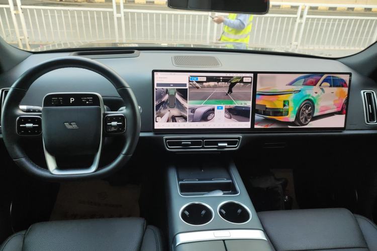 Used Li Auto L8 2023 Max model
