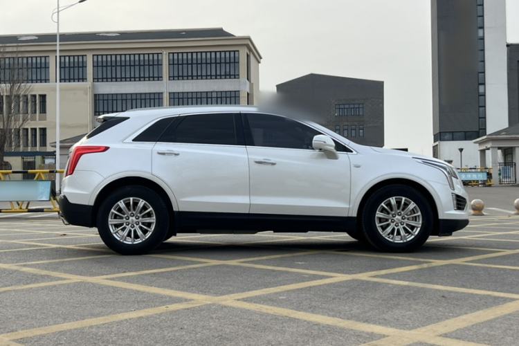 Used Cadillac XT5 2018 25T Tech Model
