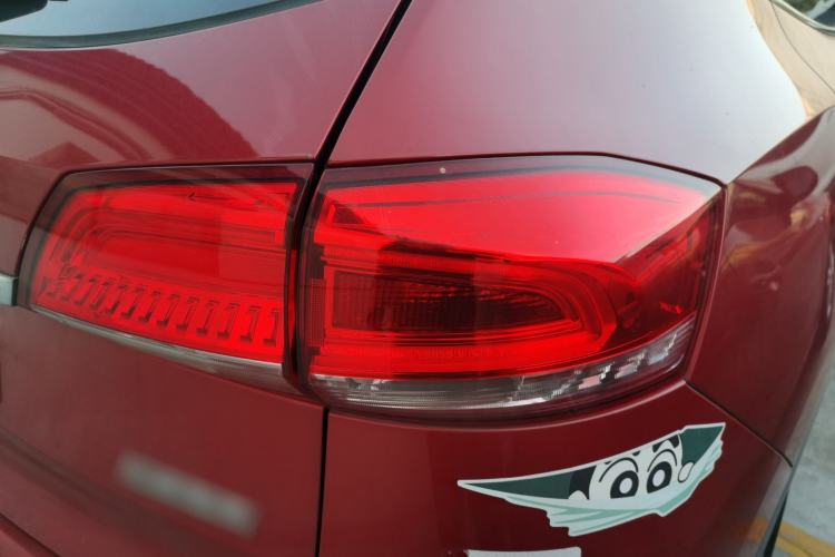 Used Haval H2s 2017 Blue Label 1.5T Dual-Clutch Elite Model
