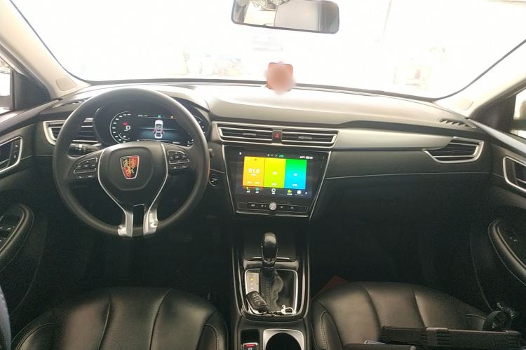 Used Roewe i5 2020 1.5L Automatic 4G Connect Luxury Flagship Edition
