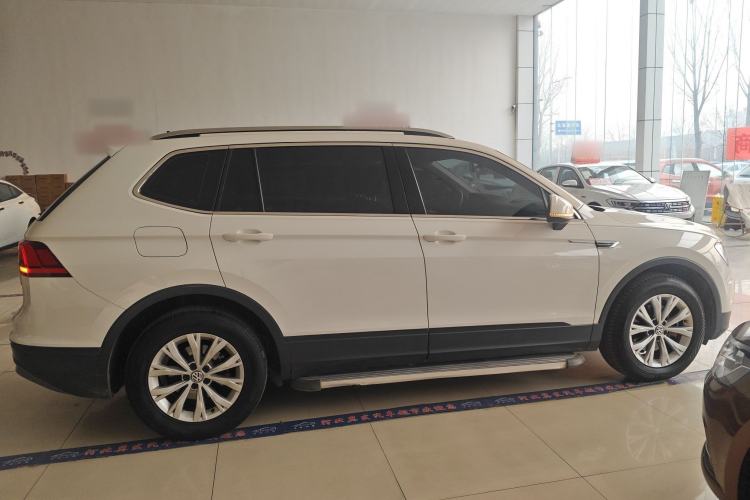 Used Volkswagen Tiguan L 2018 Revised Version 330TSI Automatic Two-Wheel Drive Trendy Edition