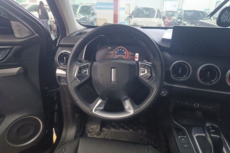 Used Wey VV6 2021 2.0T Two-Wheel Drive Smart Protection+
