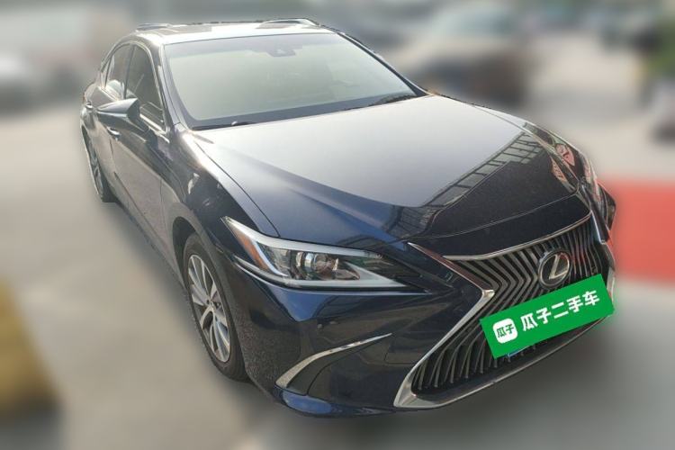 Used Lexus ES 2018 200 Excellence Edition China VI Standard
