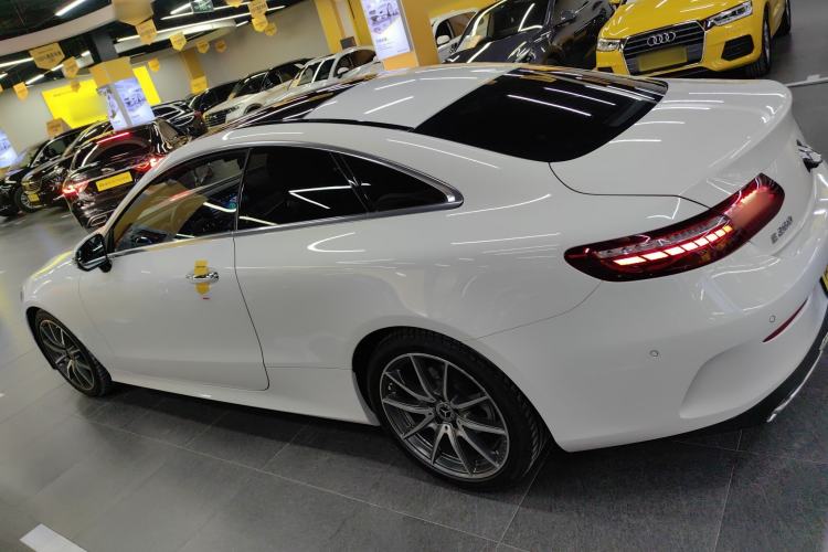 Used Mercedes-Benz E-Class 2021 E 260 Coupe