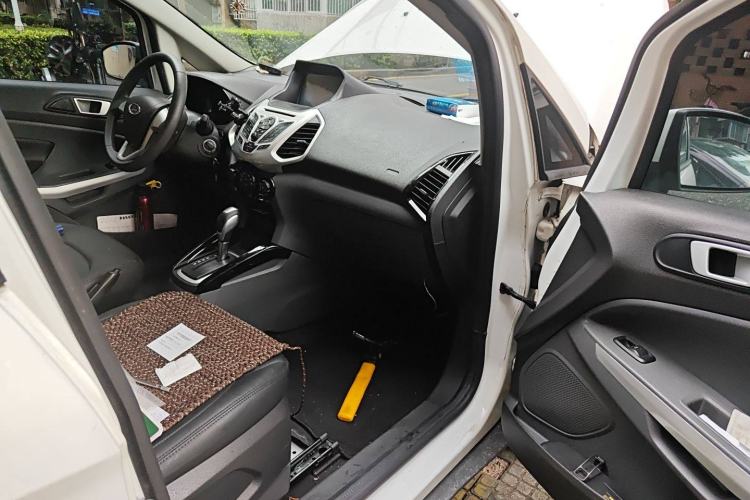 Used Ford EcoSport 2013 1.5L Automatic Fashion Model
