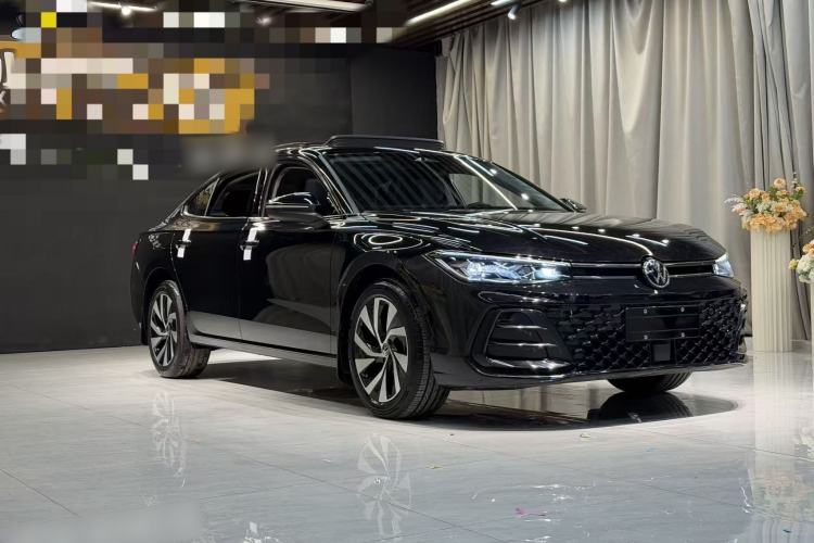 Used Volkswagen Passat 2025 Pro 380TSI Starry Dragon Edition
