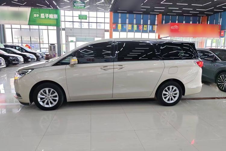 Used Buick GL8 2017 ES 28T Premium Version China V Standard
