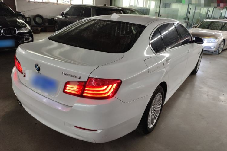 Used BMW 5 Series 2014 525Li Leading Model
